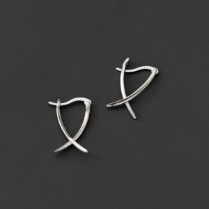 S925 Silver Simple And Short Cross Line Ear Clip